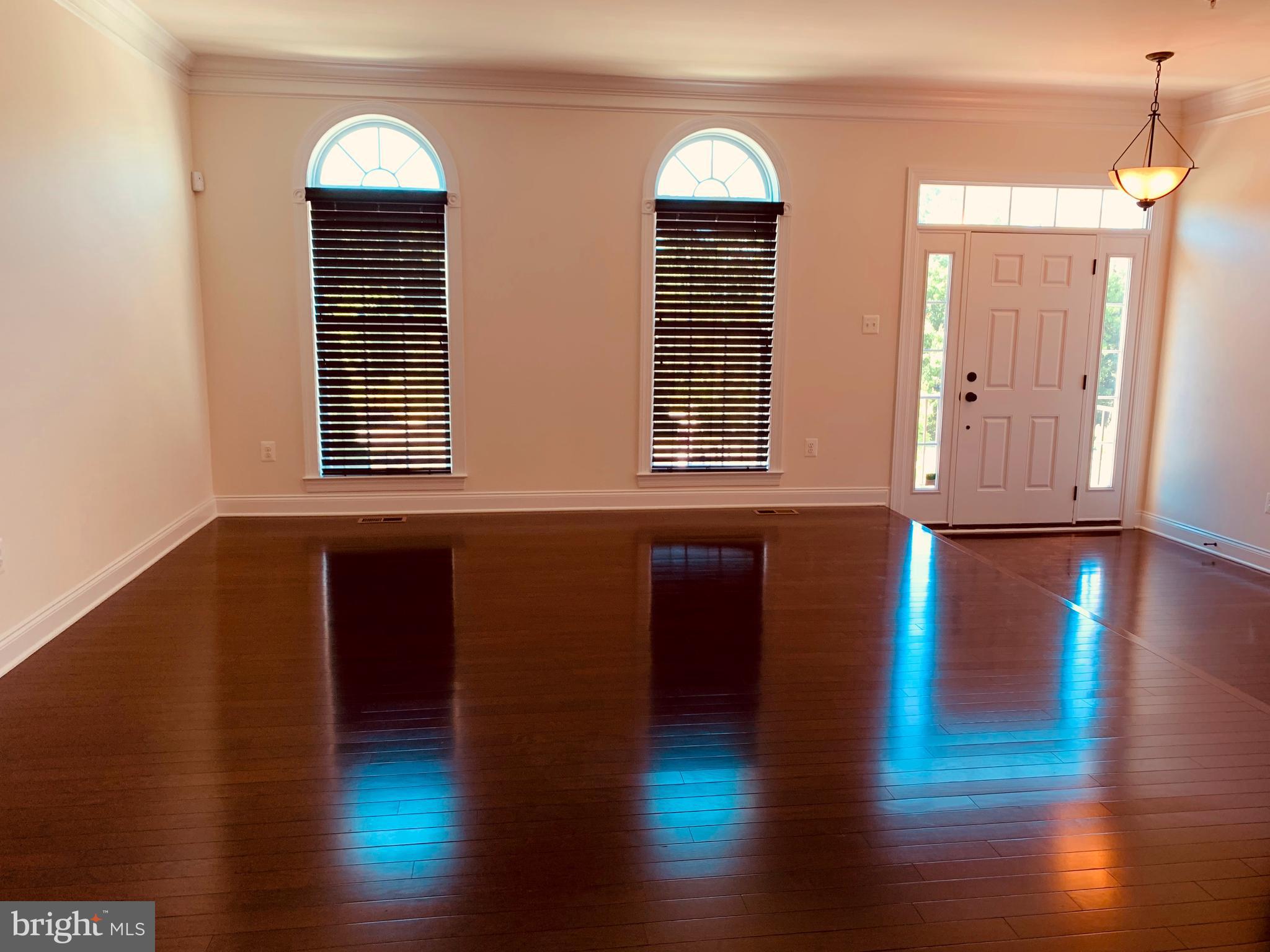 7660 Elmcrest Road Hanover, MD 21076 - Photo 13 of 56