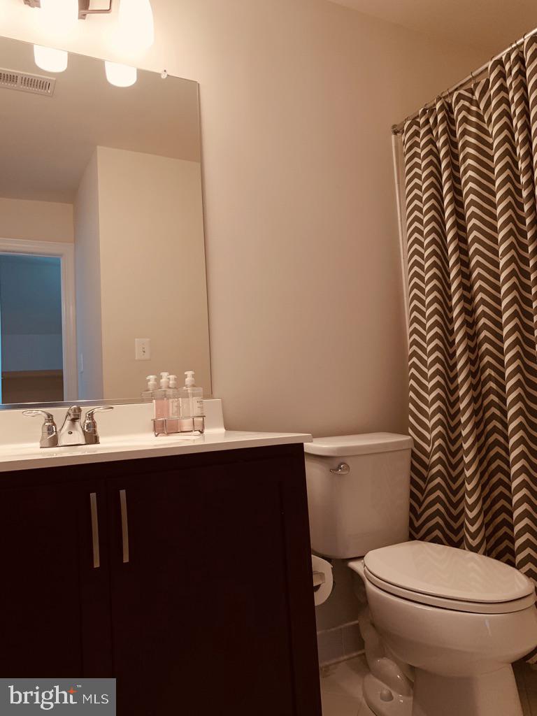 7660 Elmcrest Road Hanover, MD 21076 - Photo 28 of 56 Second Bathroom