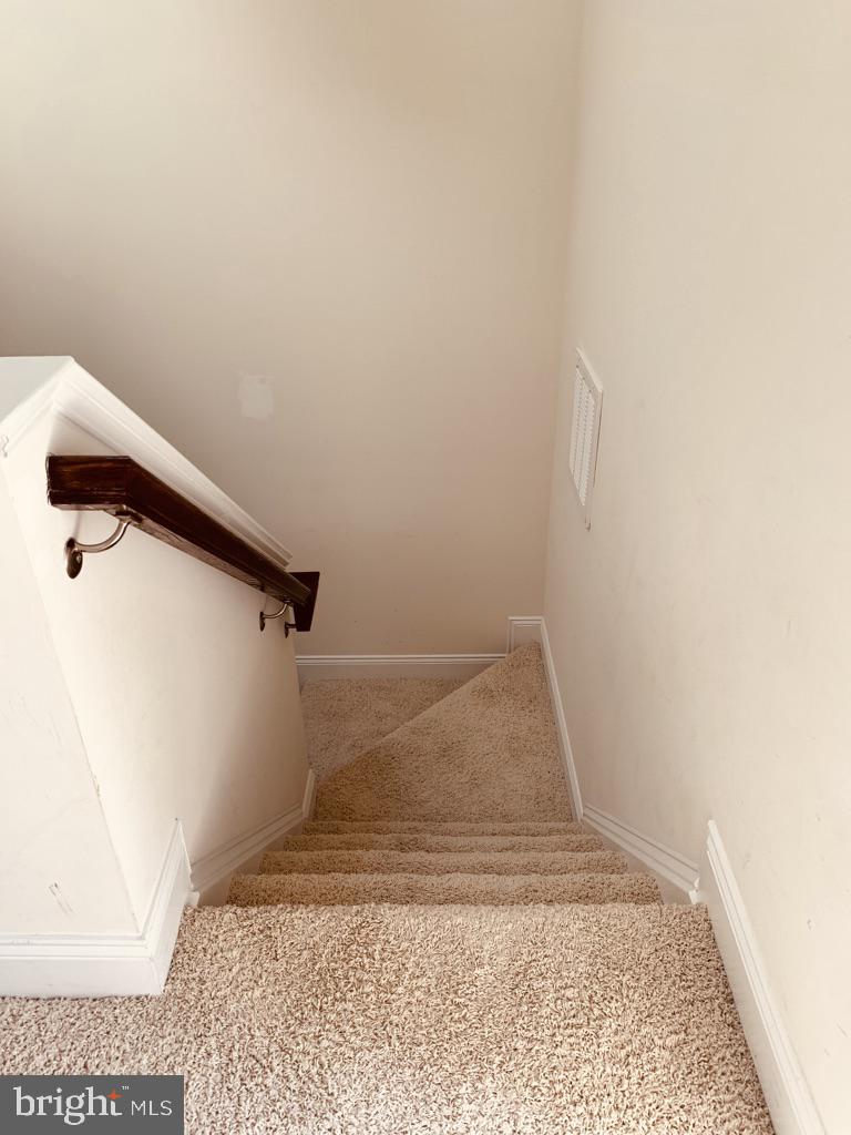 7660 Elmcrest Road Hanover, MD 21076 - Photo 30 of 56 Stairs to 4th Floor