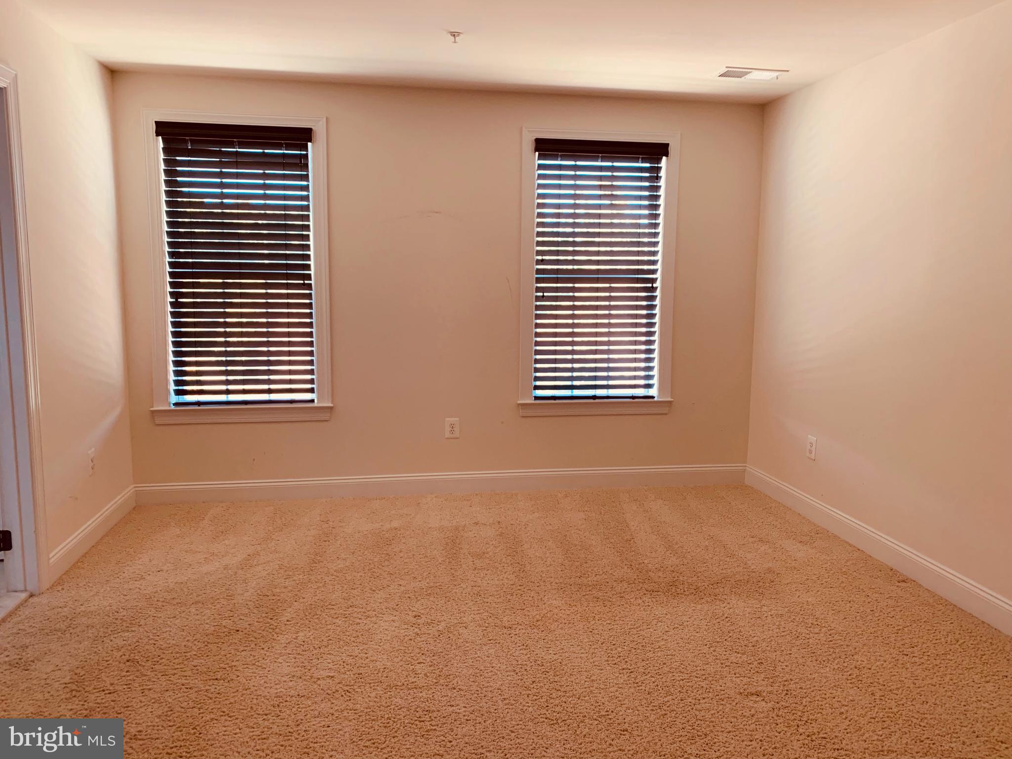 7660 Elmcrest Road Hanover, MD 21076 - Photo 36 of 56