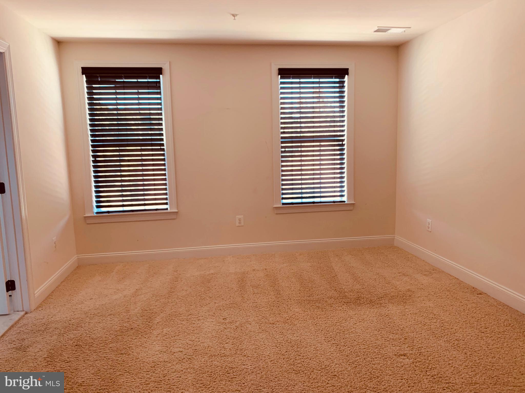 7660 Elmcrest Road Hanover, MD 21076 - Photo 38 of 56