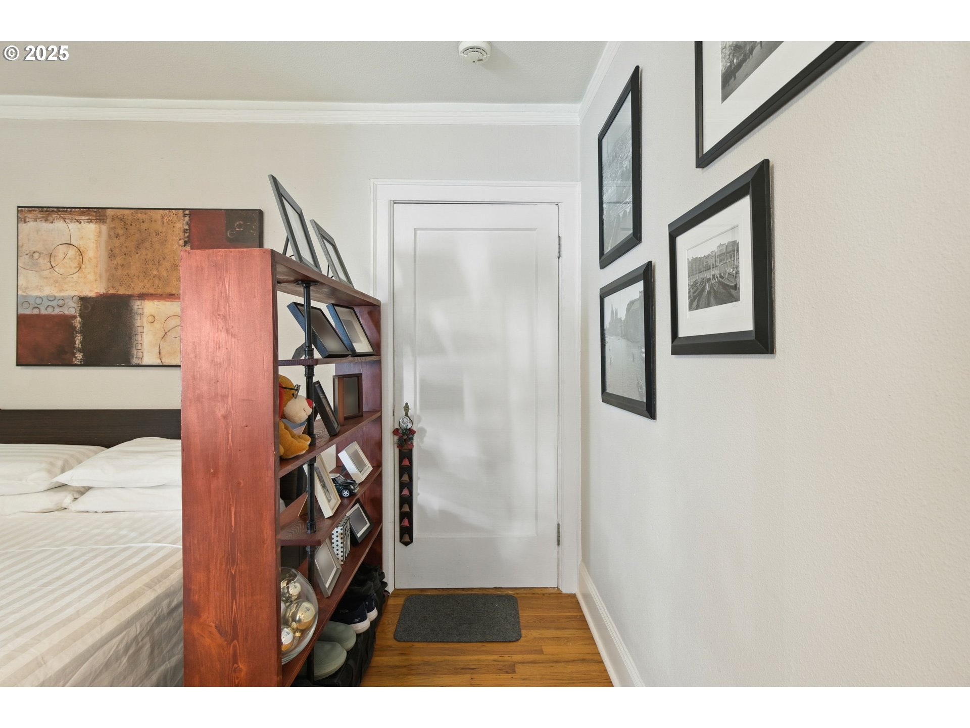 1509 Northeast 10th Avenue, Unit 105 Portland, OR 97232 - Photo 12 of 36 Gallery Image 12