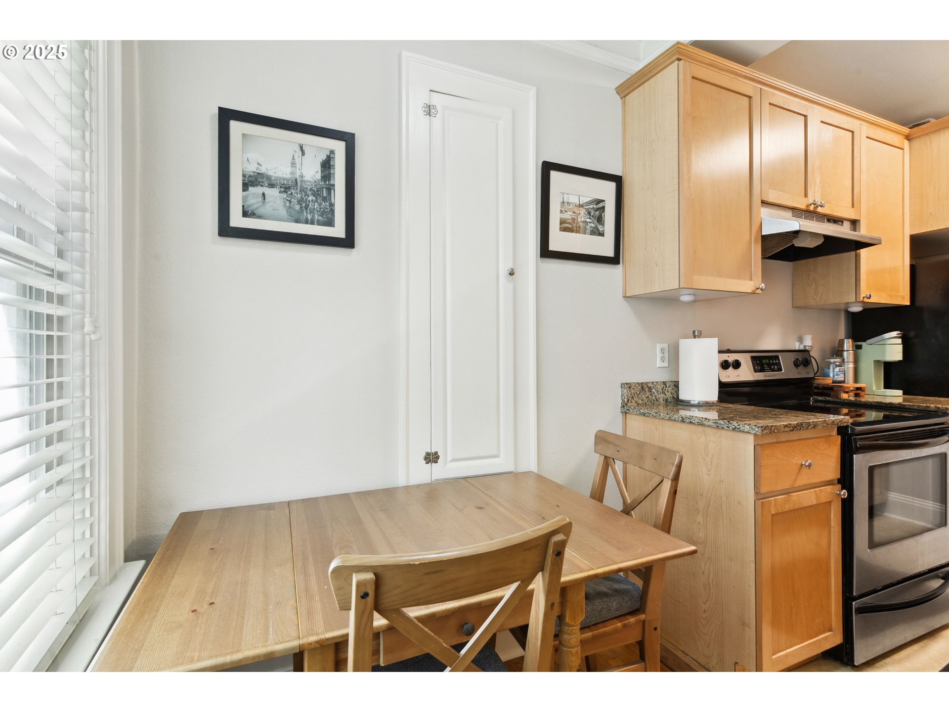 1509 Northeast 10th Avenue, Unit 105 Portland, OR 97232 - Photo 20 of 36 Gallery Image 20