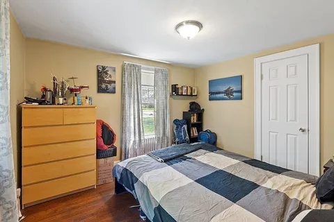 $825,000 | 15-17 Stirling Street, Andover, MA 01810