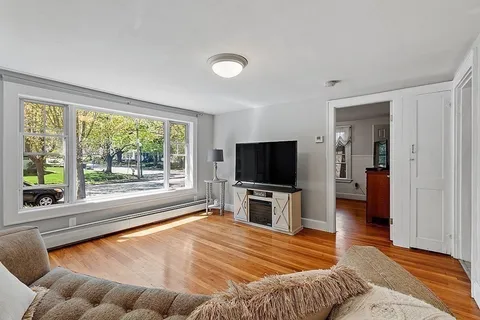 $825,000 | 15-17 Stirling Street, Andover, MA 01810