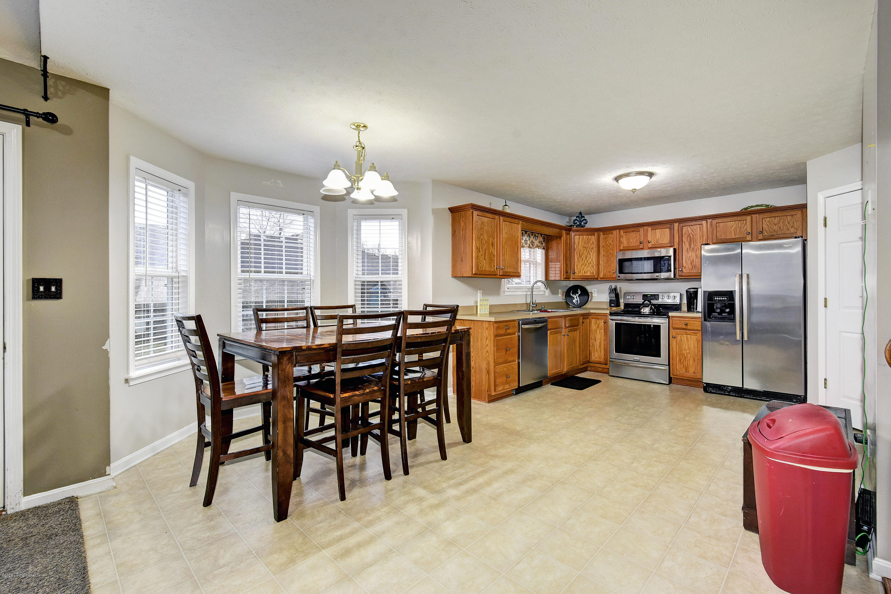 6902 Barbrook Road Louisville, KY 40258 - Photo 13 of 27 _DSC2310_2_3
