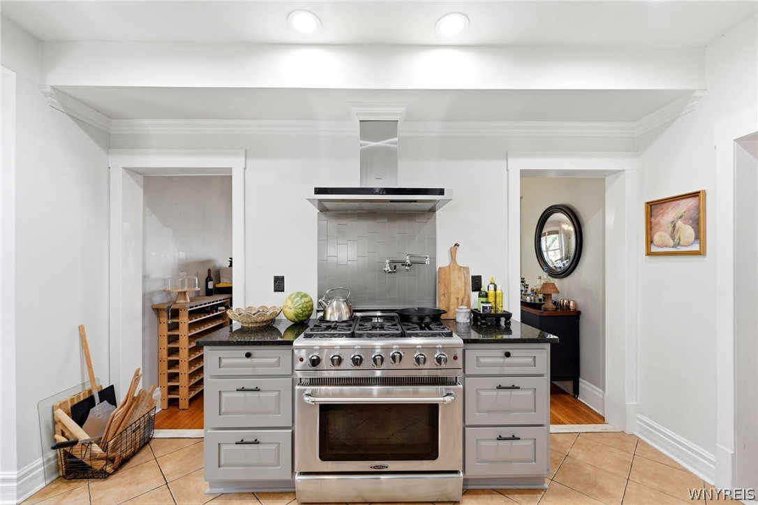 804 West Center Street Ridgeway, NY 14103 - Photo 9 of 41