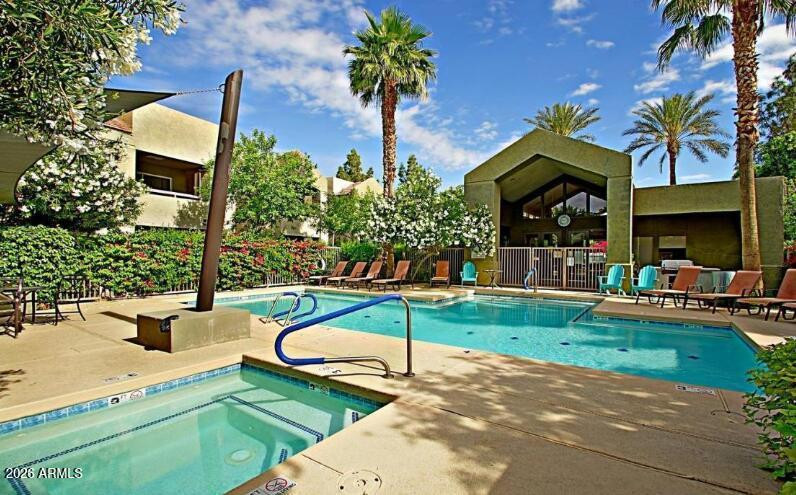 1295 North Ash Street, Unit 612 Gilbert, AZ 85233 - Photo 10 of 10 a view of a house with backyard and porch