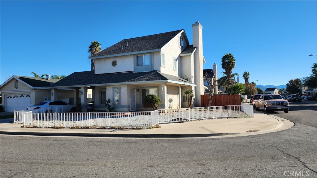 a view of the house with a outdoor space