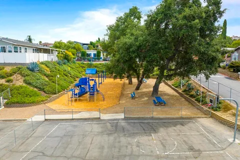 $525,000 | 2400 West Valley Parkway, Unit 36, Escondido, CA 92029