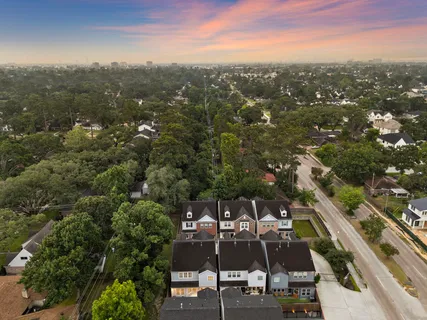 $529,900 | 4926 Ella Boulevard, Houston, TX 77018