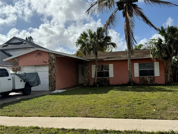 $250,000 | 7704 Southwest 8th Court, Pompano Beach, FL 33068