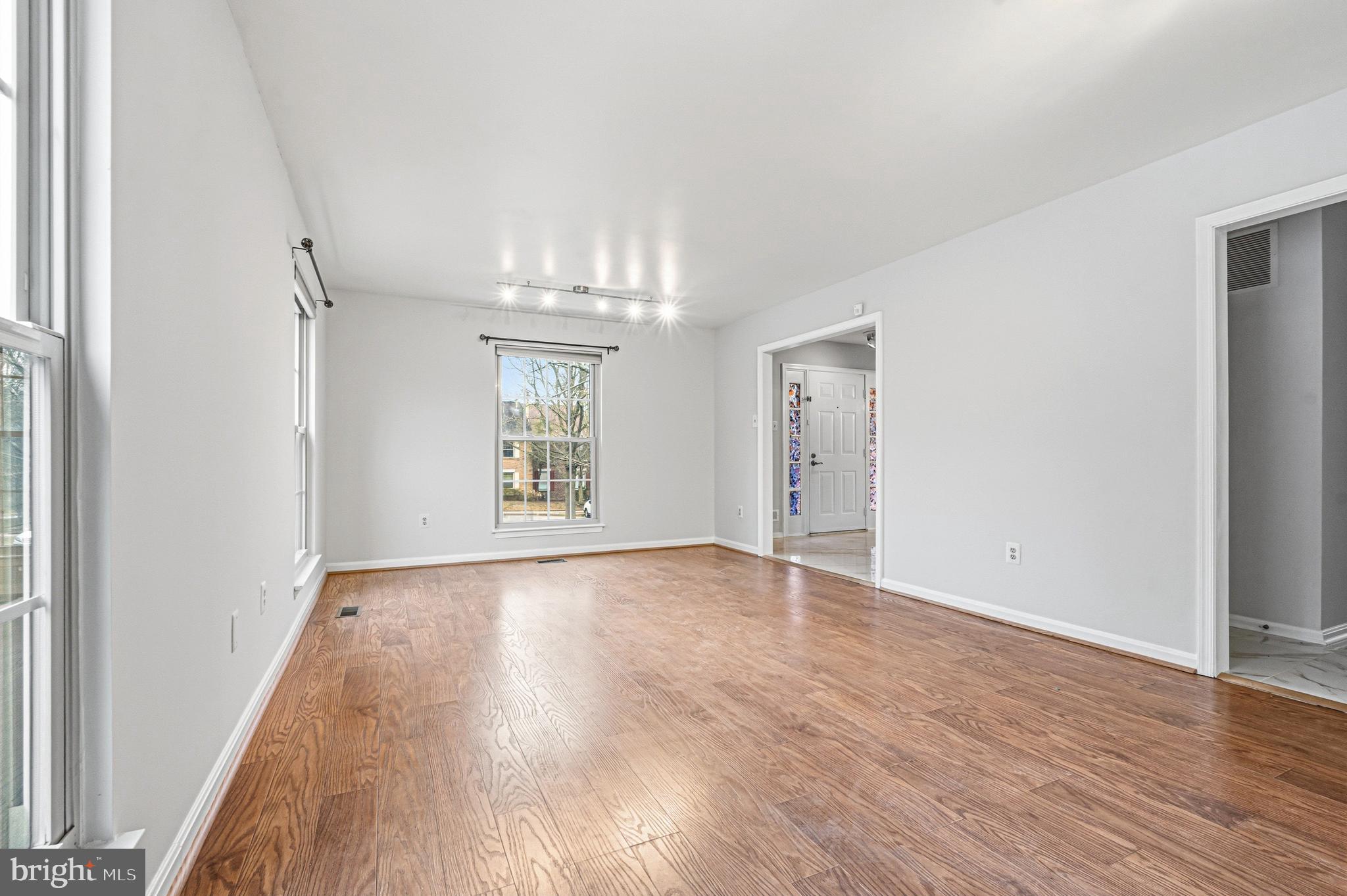 2 The Strand Sparks, MD 21152 - Photo 8 of 34