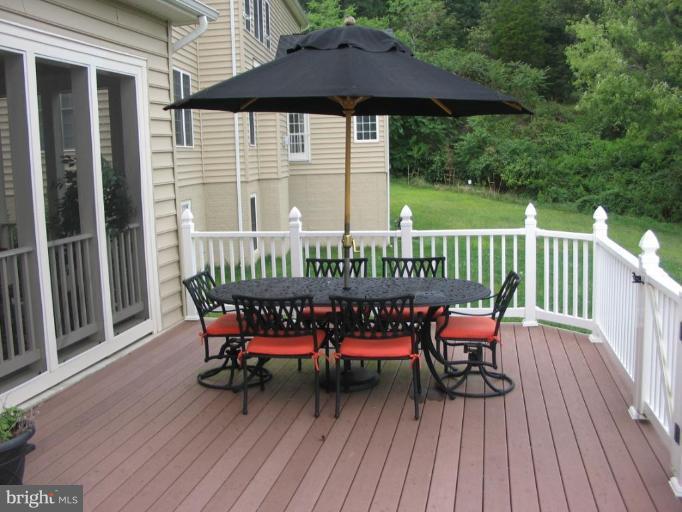 10832 Catron Road Perry Hall, MD 21128 - Photo 5 of 23 Deck