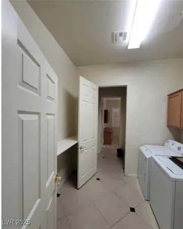 $1,199,900 | 7728 Villa De La Paz Avenue, Las Vegas, NV 89131