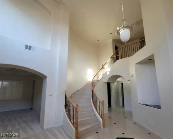 $1,199,900 | 7728 Villa De La Paz Avenue, Las Vegas, NV 89131