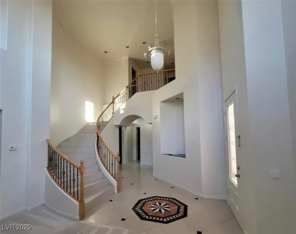 $1,199,900 | 7728 Villa De La Paz Avenue, Las Vegas, NV 89131