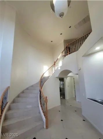 $1,199,900 | 7728 Villa De La Paz Avenue, Las Vegas, NV 89131