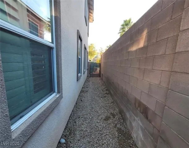 $1,199,900 | 7728 Villa De La Paz Avenue, Las Vegas, NV 89131