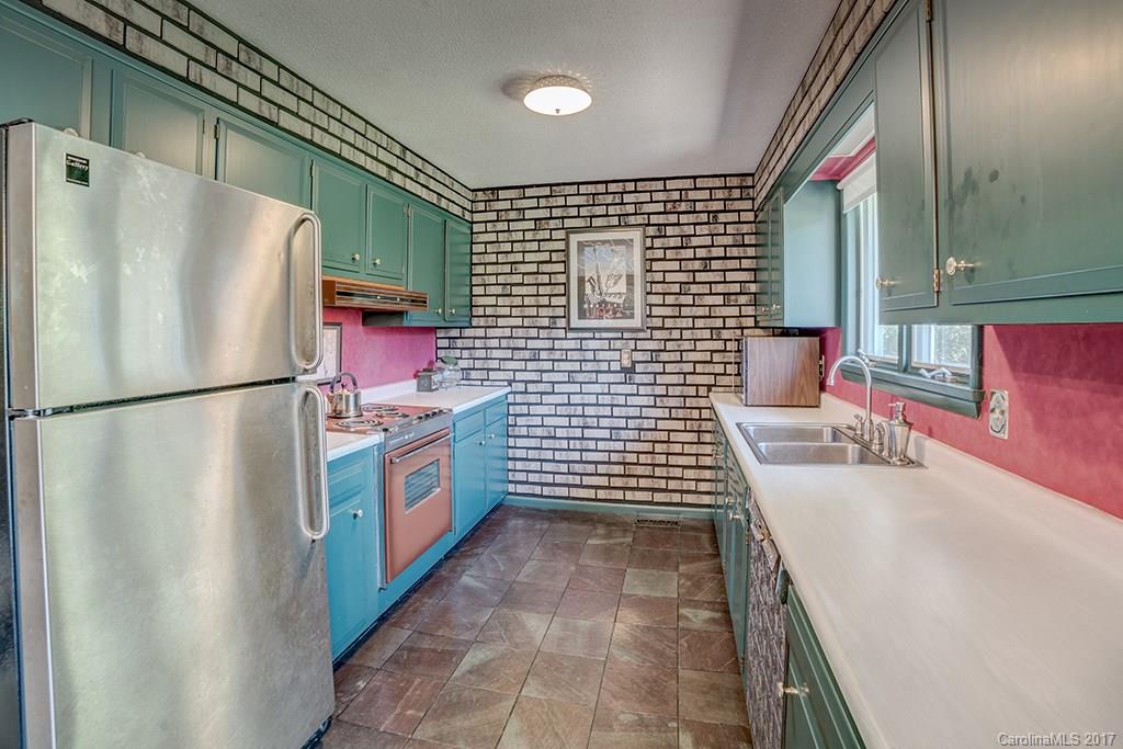 828 Hooper Creek Road, Unit 22 Tryon, NC 28782 - Photo 9 of 23 Gallery Image 9