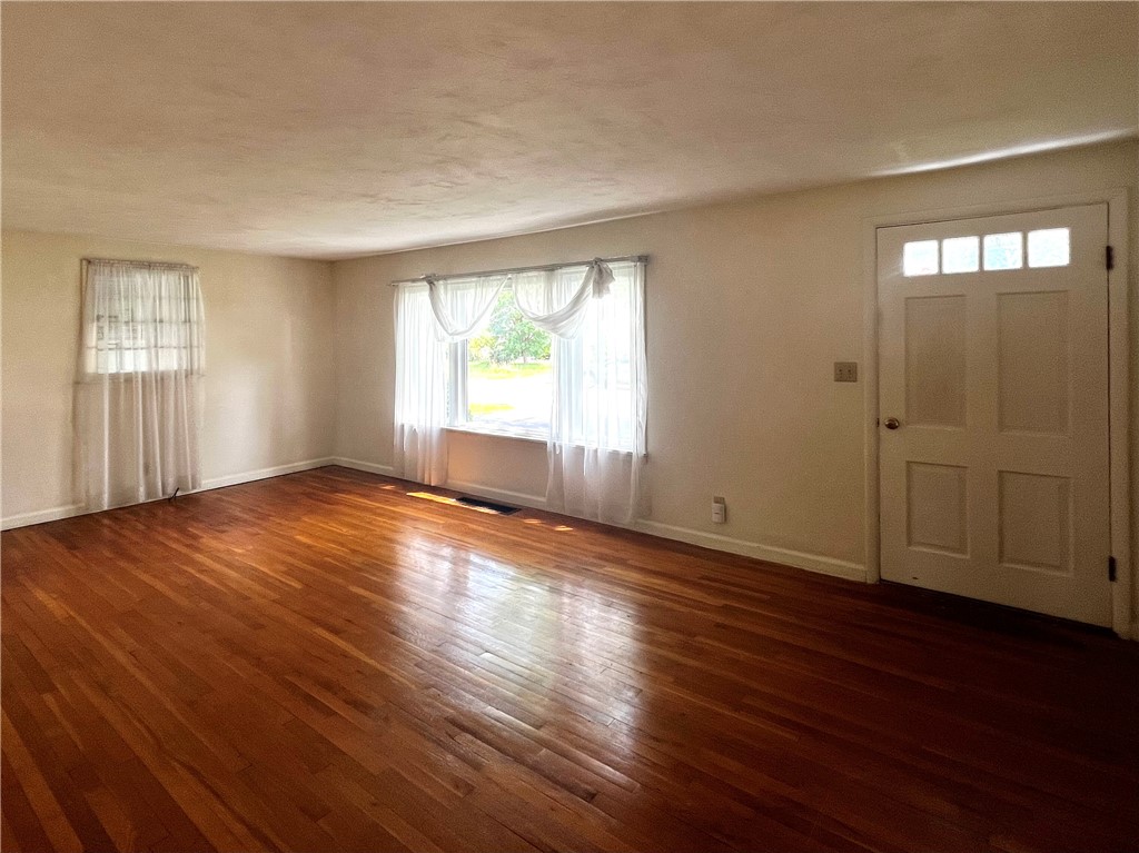 718 Taylor Road Horseheads, NY 14845 - Photo 5 of 46 Original Hardwoods
