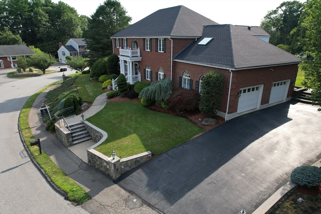 12 Ledgewood Road Saugus, MA 01906 - Photo 2 of 42