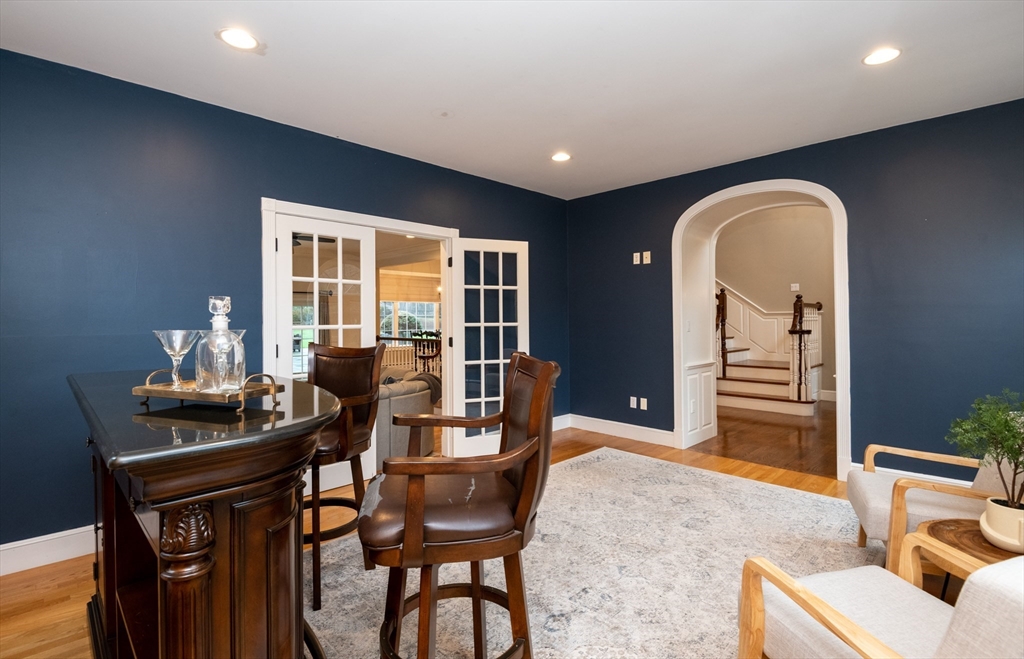 12 Ledgewood Road Saugus, MA 01906 - Photo 4 of 42