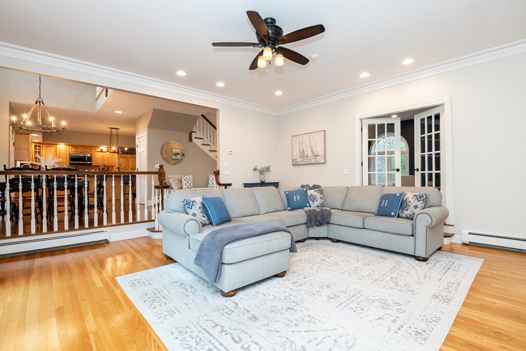 12 Ledgewood Road Saugus, MA 01906 - Photo 8 of 42