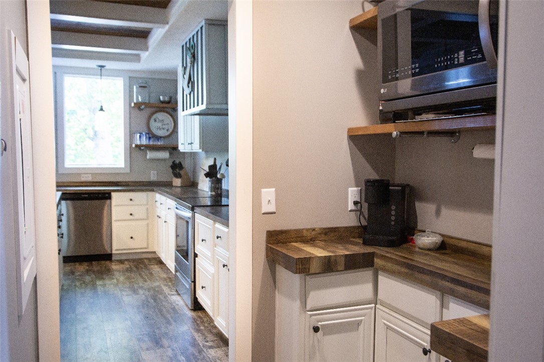 1015 Shelor Ferry Road Fair Play, SC 29643 - Photo 11 of 39 Gallery Image 11