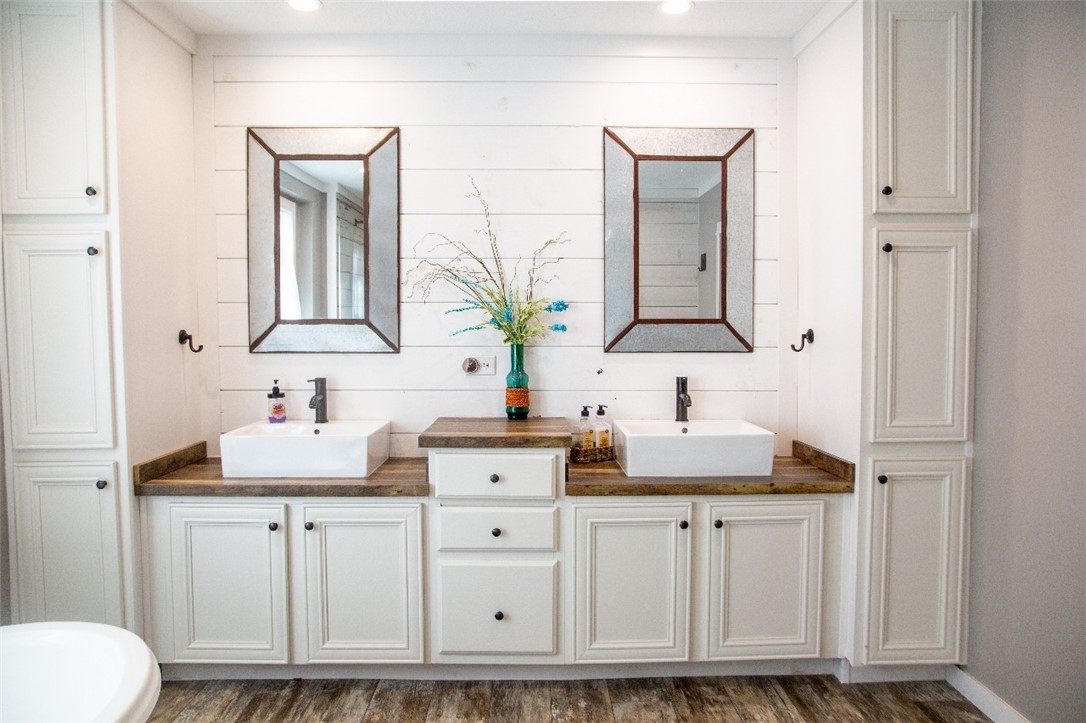 1015 Shelor Ferry Road Fair Play, SC 29643 - Photo 25 of 39 Gallery Image 25