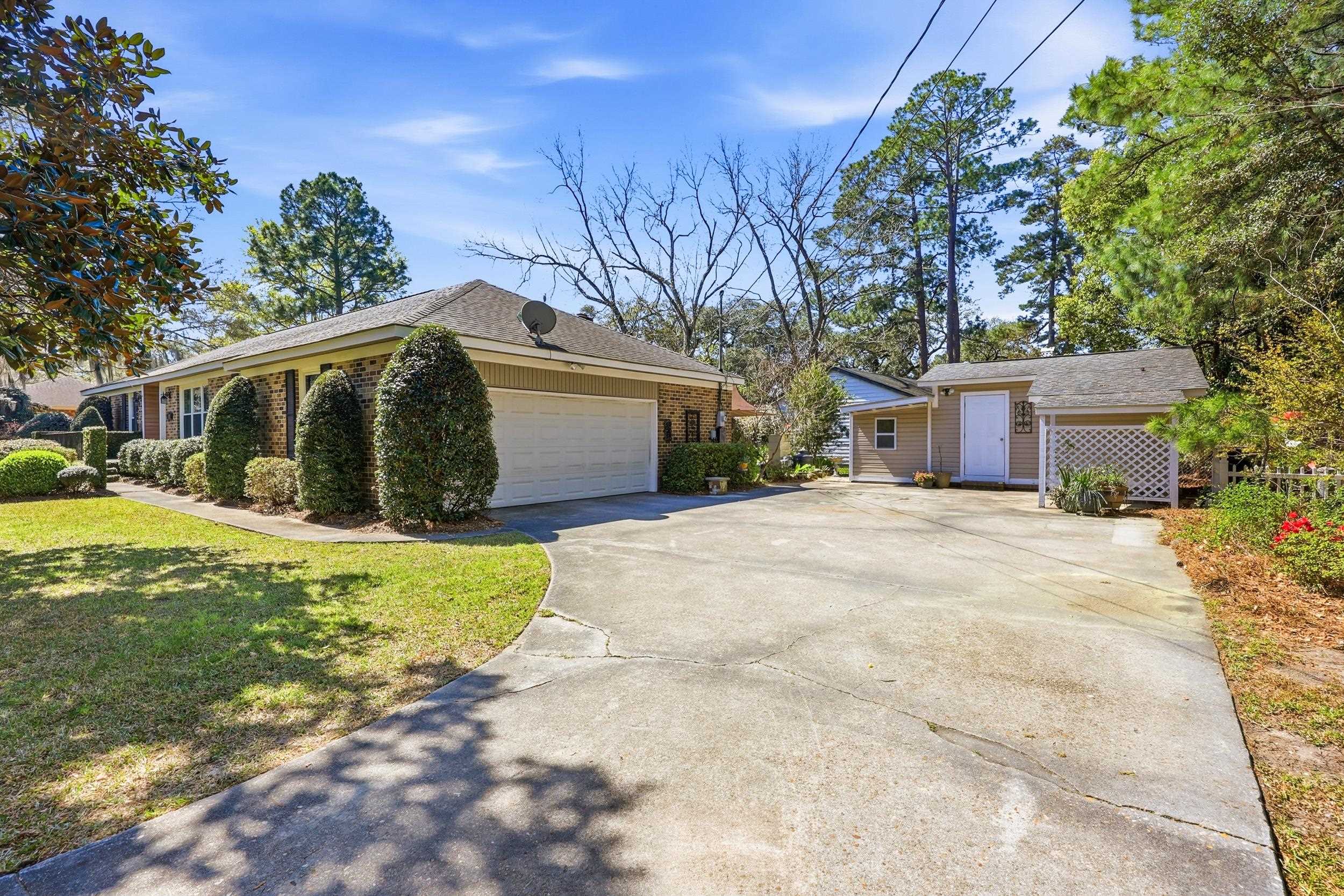 418 Sasanqua Drive Georgetown, SC 29440 - Photo 2 of 31