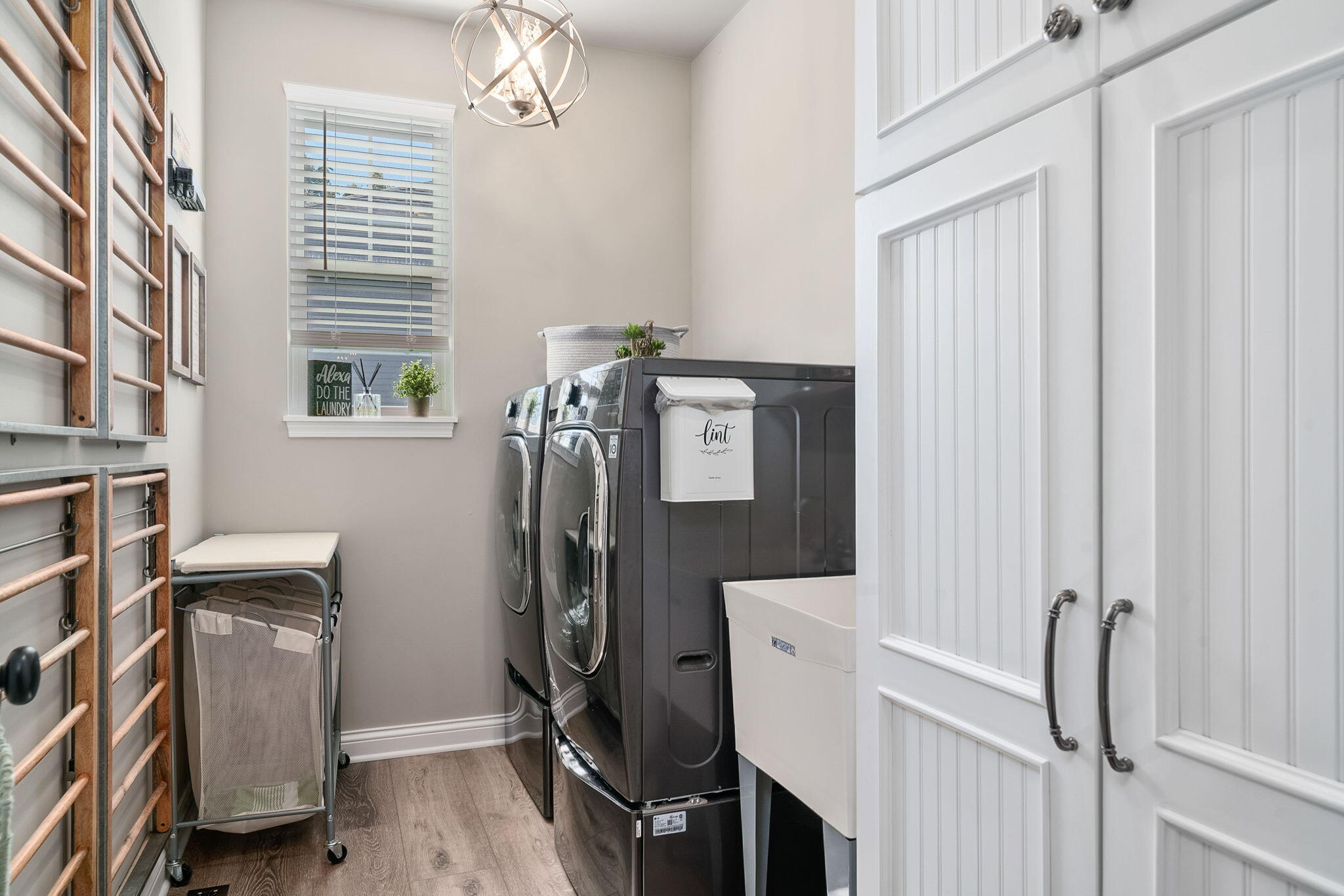 514 Arbor Ridge Drive Delavan, WI 53115 - Photo 14 of 41 Laundry Room