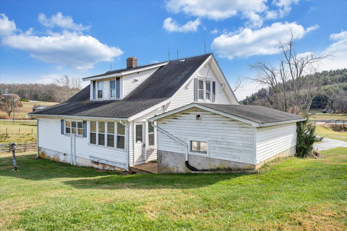 6629 Floyd Highway North Check, VA 24072 - Photo 11 of 147 007-MIB06088