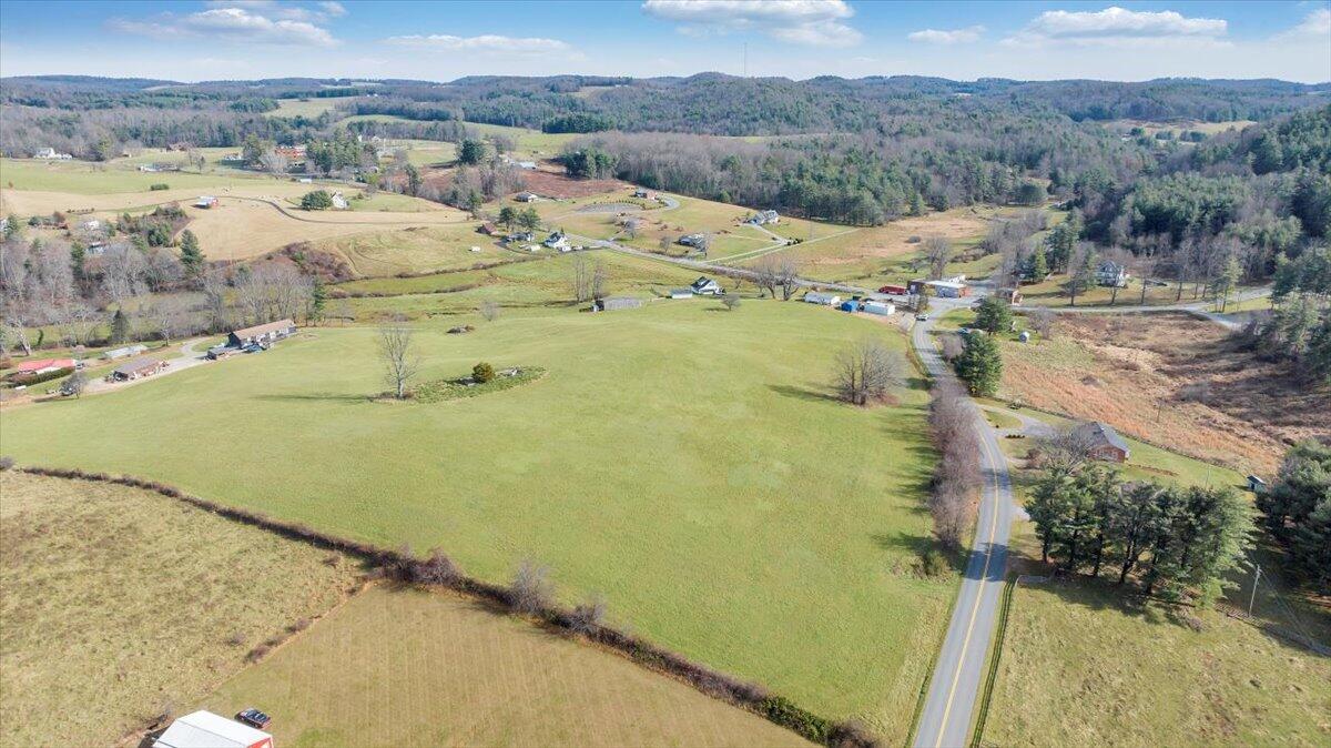 6629 Floyd Highway North Check, VA 24072 - Photo 131 of 147 103-DJI_20251113132752_0042_D_MIB