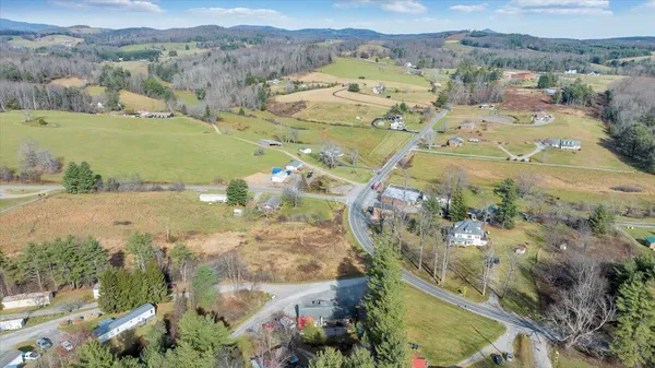 $500,000 | 6629 Floyd Highway North, Check, VA 24072