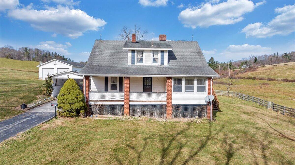 6629 Floyd Highway North Check, VA 24072 - Photo 6 of 147 005-DJI_20251113131646_0026_D_MIB