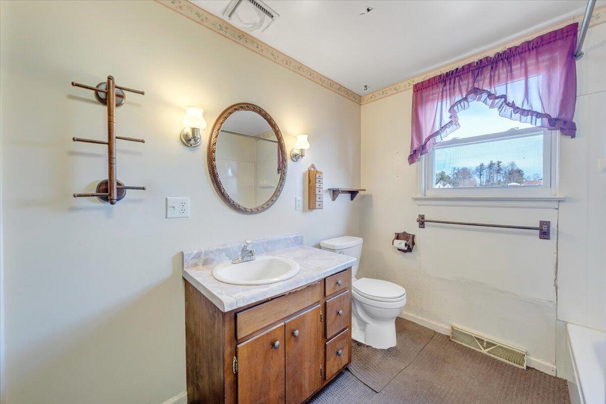 6629 Floyd Highway North Check, VA 24072 - Photo 61 of 147 028-MIB06019