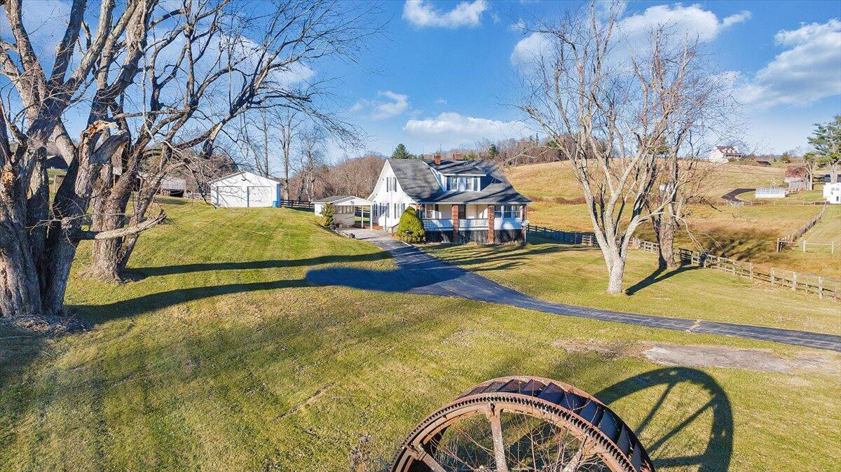 6629 Floyd Highway North Check, VA 24072 - Photo 7 of 147 21-DJI_20251117155349_0045_D_MIB