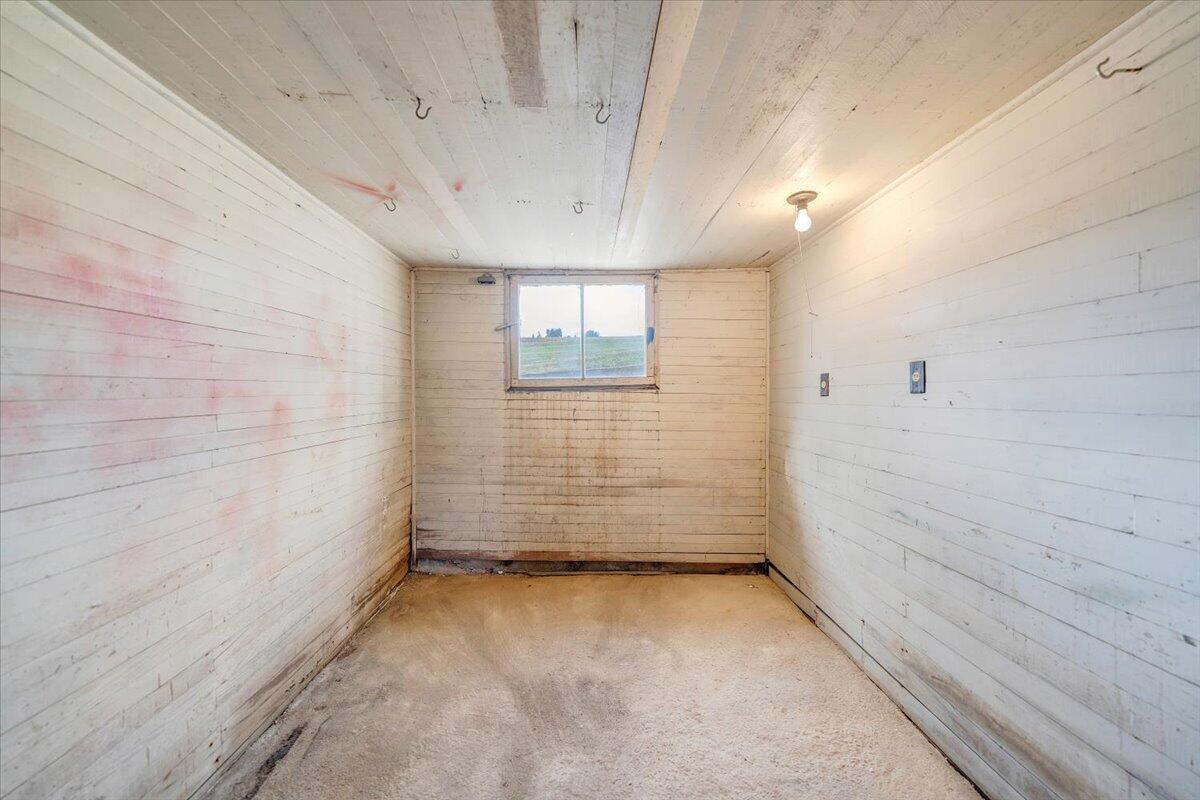 6629 Floyd Highway North Check, VA 24072 - Photo 84 of 147 050-MIB06076