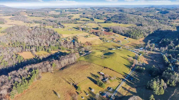 $500,000 | 6629 Floyd Highway North, Check, VA 24072