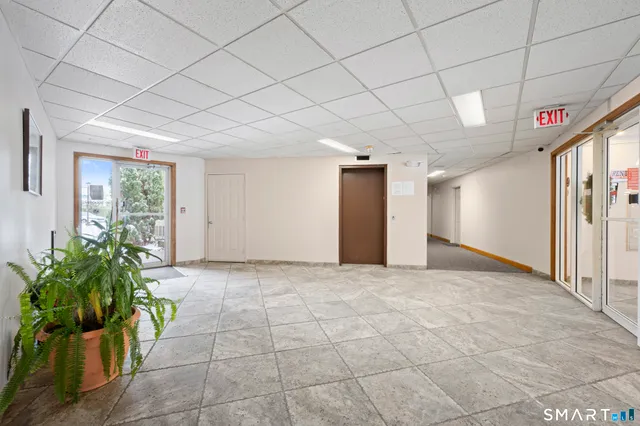 $139,000 | 421 Tolland Street, Unit 208, East Hartford, CT 06108