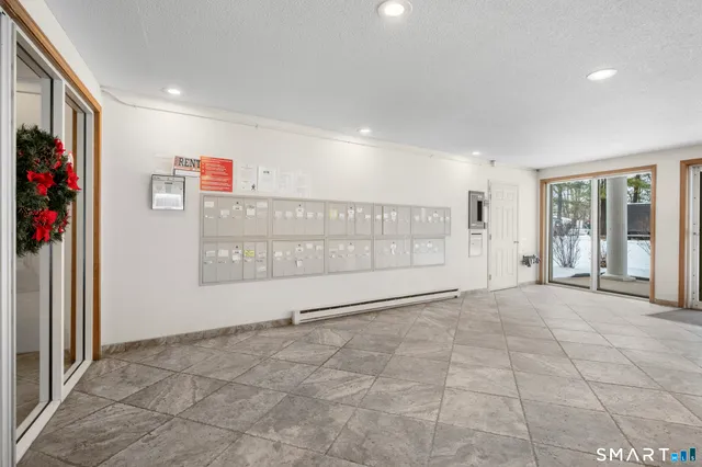 $139,000 | 421 Tolland Street, Unit 208, East Hartford, CT 06108