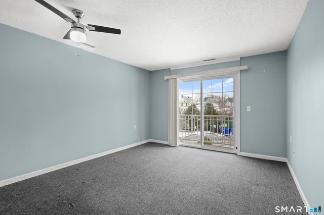 $139,000 | 421 Tolland Street, Unit 208, East Hartford, CT 06108