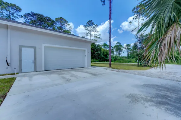 $4,200 | 17944 38th Lane North, The Acreage, FL 33470