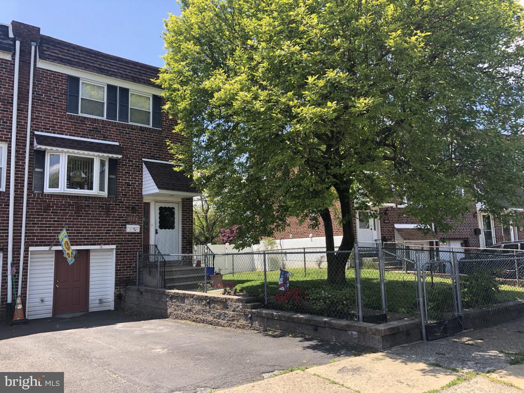 3124 Holly Road Philadelphia, PA 19154 - Photo 2 of 47