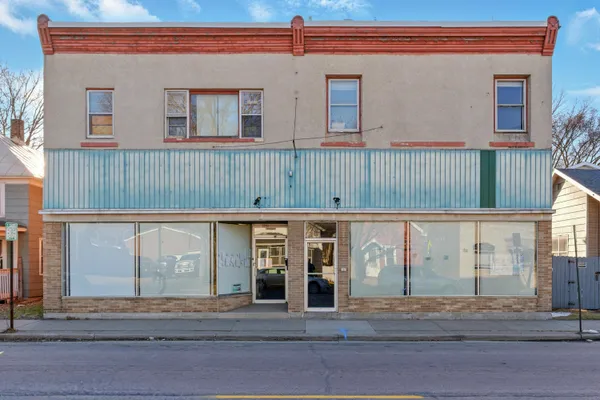 $550,000 | 1711 George Street, La Crosse, WI 54603