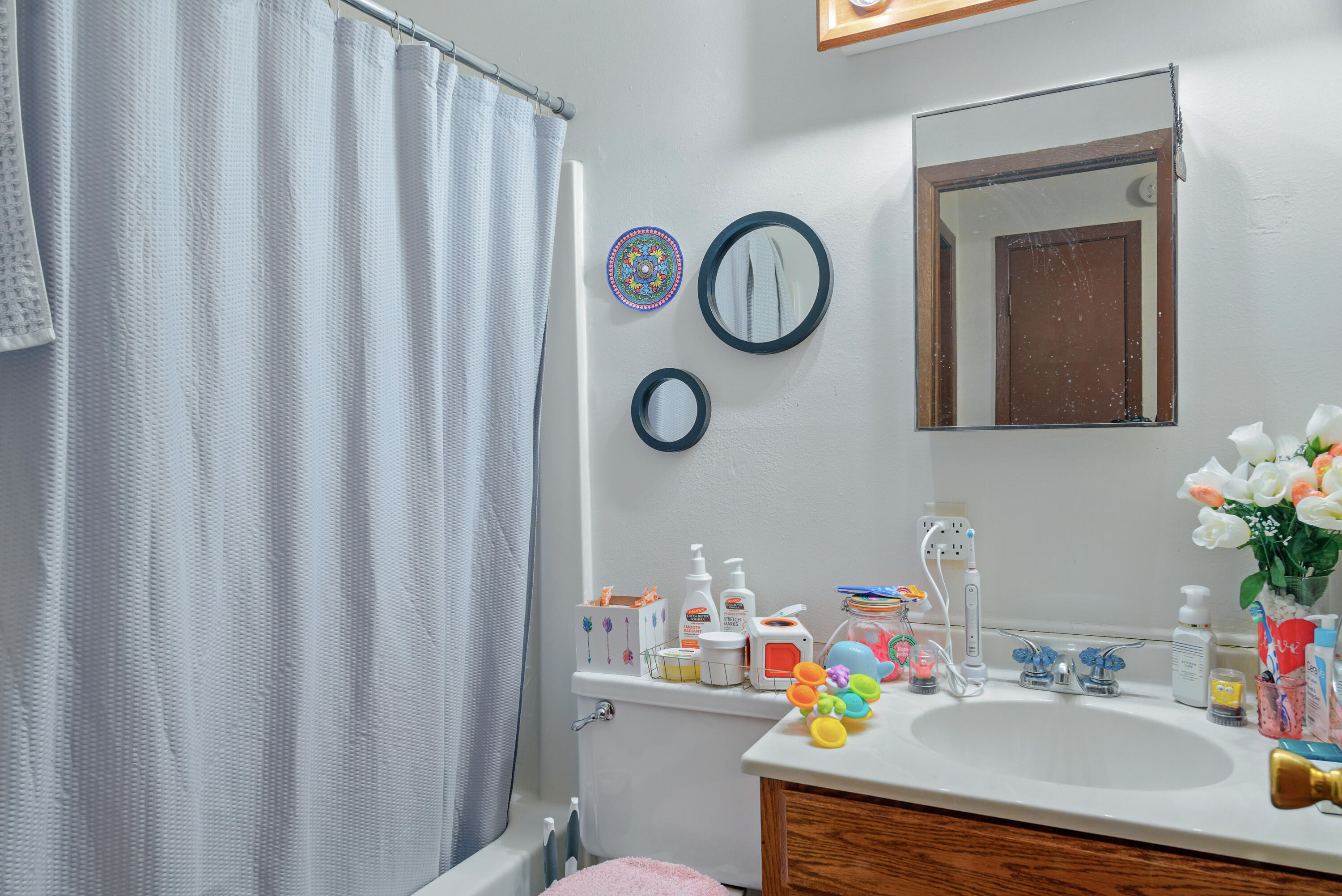 1711 George Street La Crosse, WI 54603 - Photo 30 of 37 Upstairs Unit