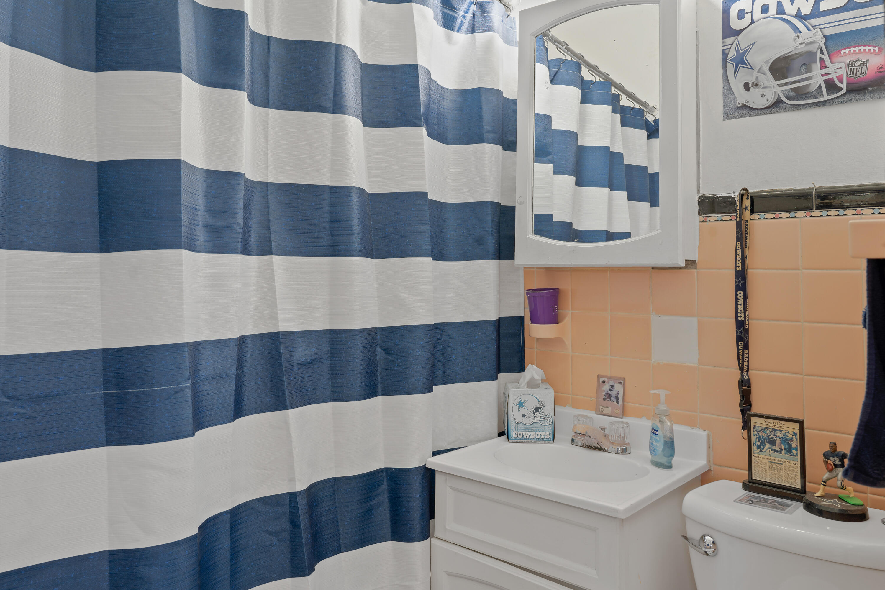 1711 George Street La Crosse, WI 54603 - Photo 5 of 37 Upstairs Unit