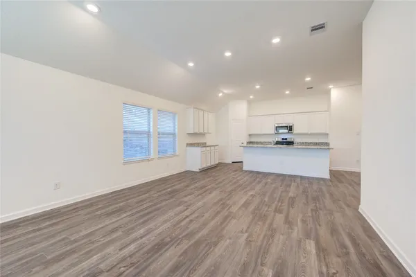 $2,195 | 3310 Driftwood Meadow Lane, Richmond, TX 77406