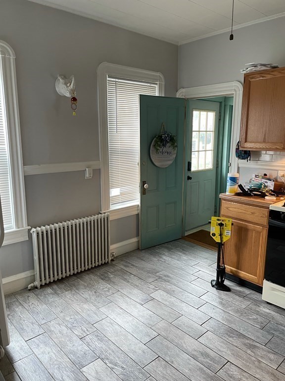 737 Stafford Road Fall River, MA 02721 - Photo 5 of 23